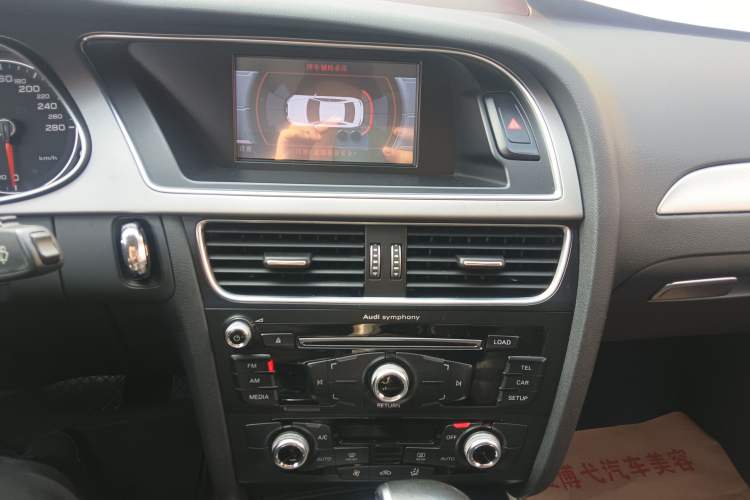 Used Audi A4L 2016 35 TFSI Collector's Edition Automatic Standard Model
