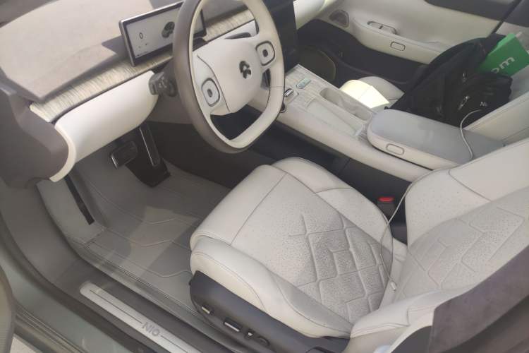 Used Nio ET7 2022 100kWh First Edition Left Front Seat