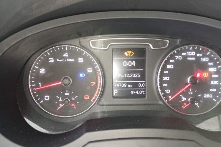 Used Audi Q3 2016 30 TFSI Collector's Edition Intelligent Model
