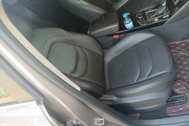 Used BORGWARD BX5 2017 20TGDI Automatic Two-Wheel Drive Leading Edition
