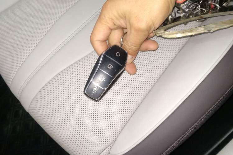 Used BYD Song PLUS New Energy 2025 DM-i Smart Drive 112KM Prestige Model