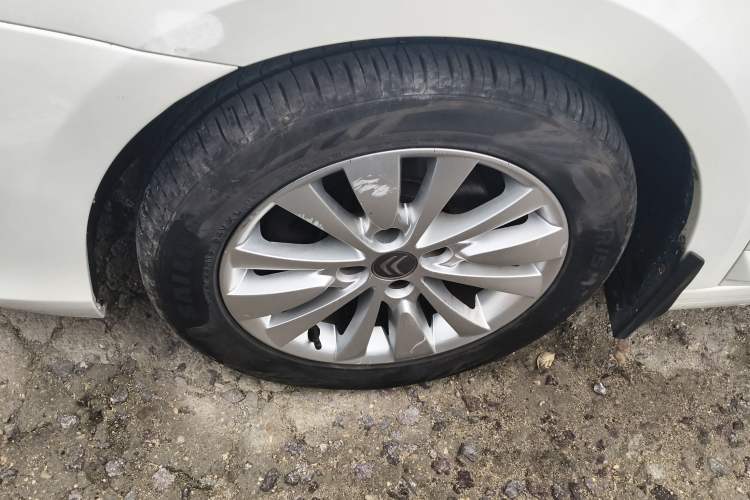 Used Citroen C-Quatre 2013 Sedan 1.6L Automatic Prestige Model Left Front Wheel Hub