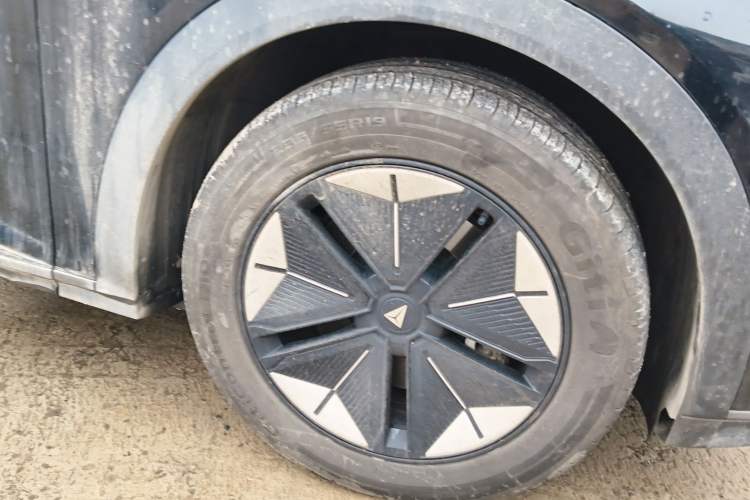 Used Deepal S07 2023 200Max Range-Extended Version