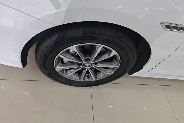 Used BYD Qin PLUS 2024 HONOR Edition DM-i 55KM Leading Model