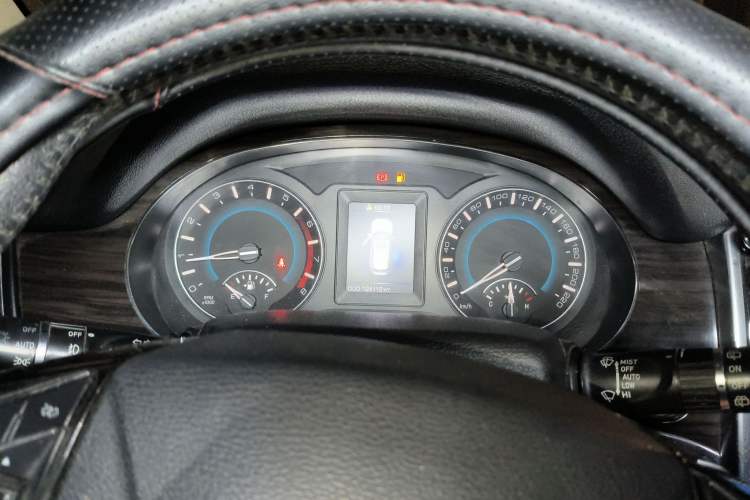 Used Haval H2 2016 Red-Label 1.5T Manual Two-Wheel Drive Luxury Model