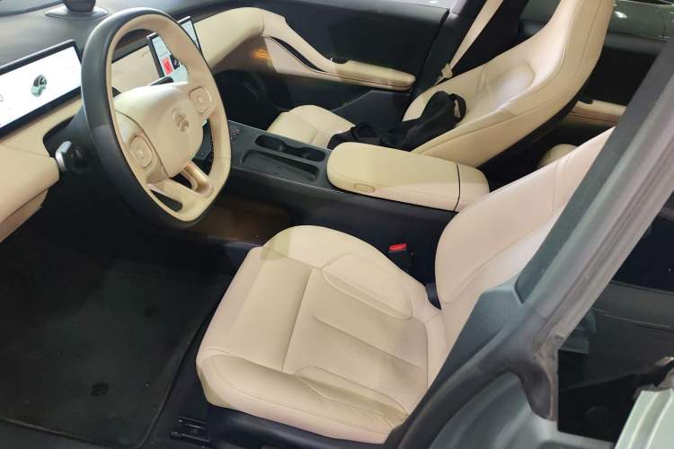 Used Nio ET5T 2023 75 kWh Touring