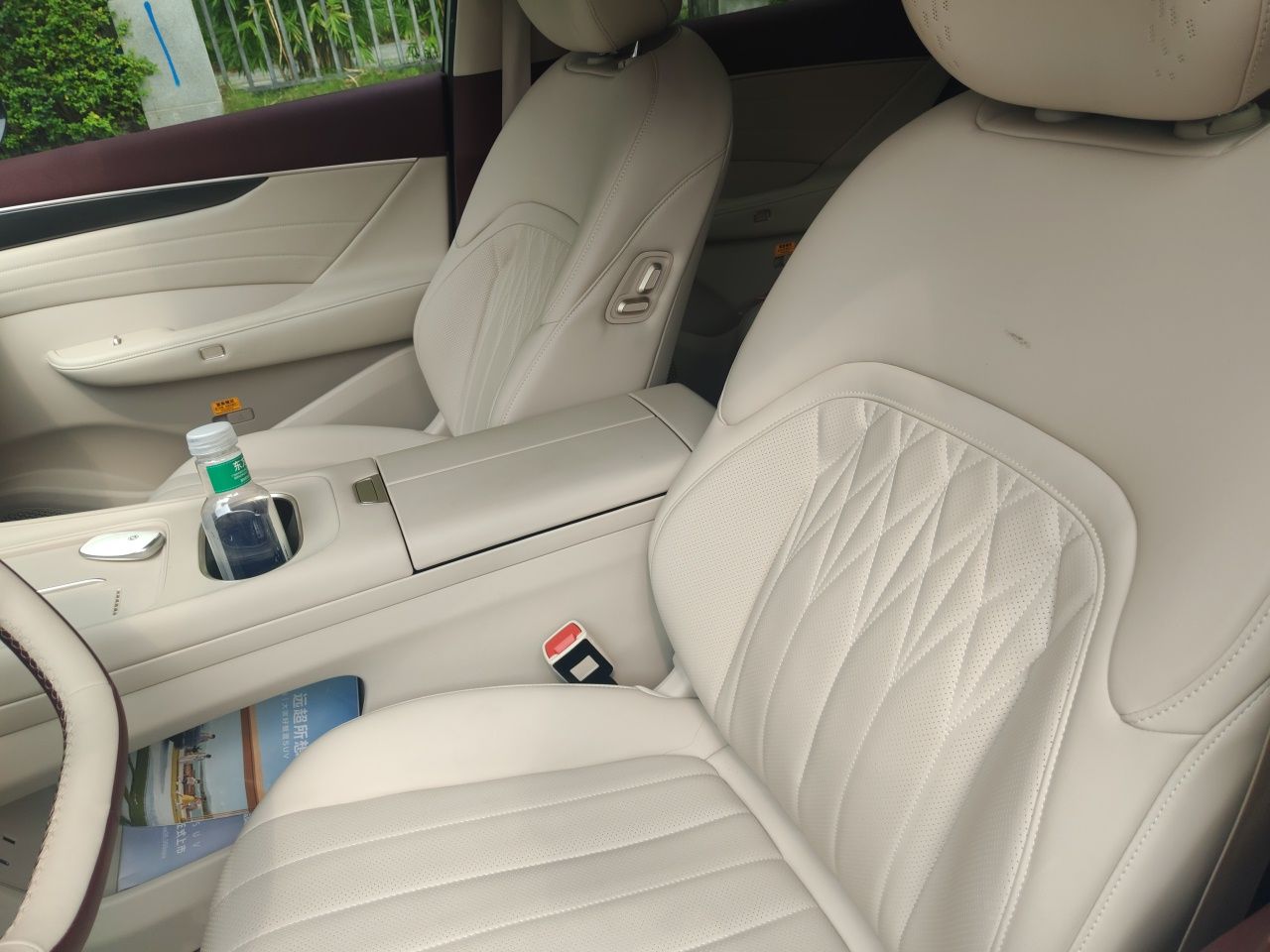 Dongfeng Aeolus L8 2025 Model 185KM Dream Edition — снимка 15