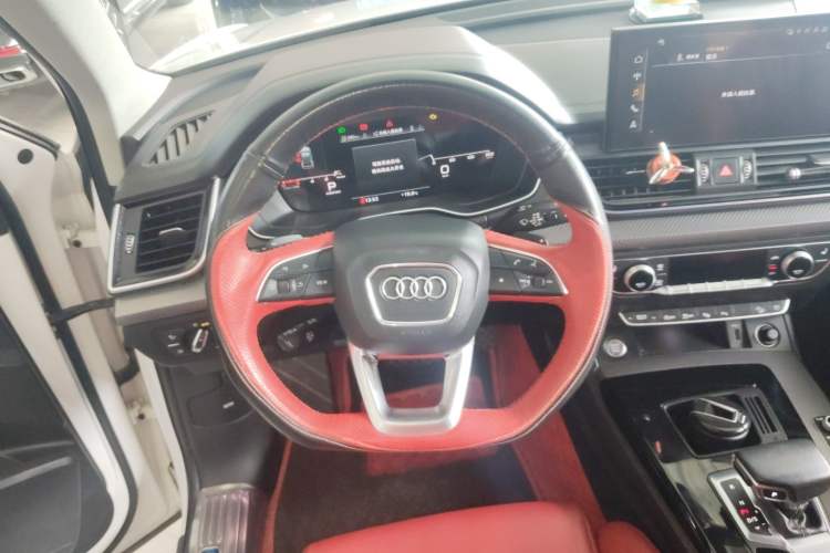 Used Audi Q5L 2021 40 TFSI Luxury Dynamic Edition Steering Wheel