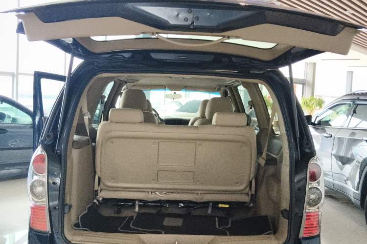 Used Buick GL8 2014 2.4L Classic Edition
