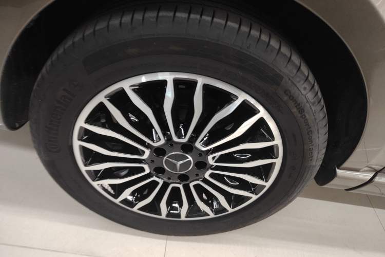 Used Mercedes-Benz V-Class 2017 V 260 Prestige Edition