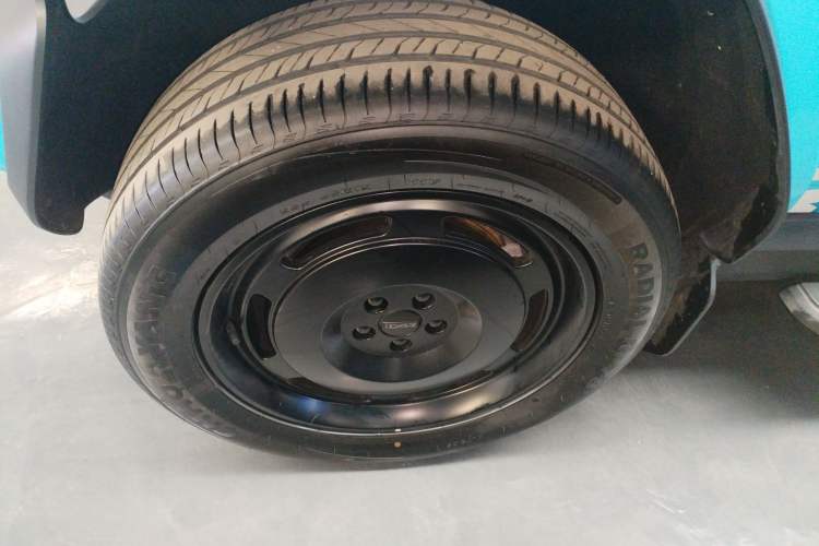 Used iCAR V23 2025 401 Two-Wheel Drive Intelligent Driving Version