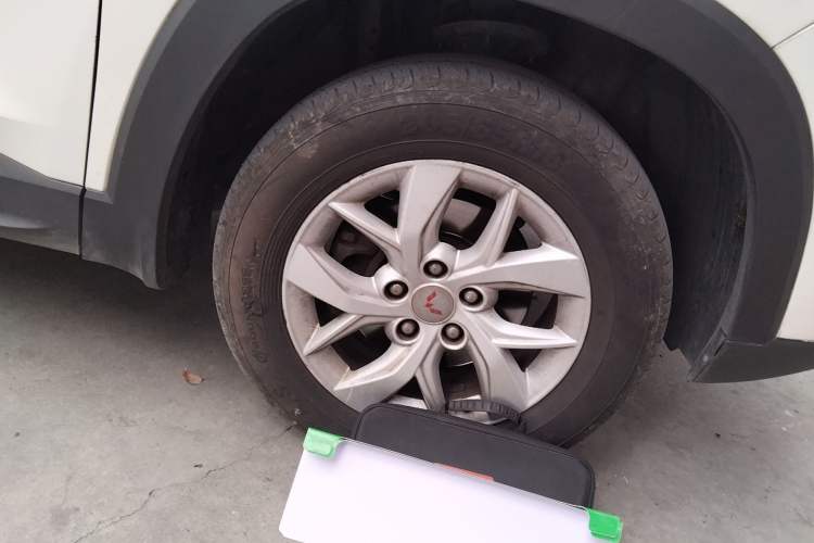 Used Wuling Hongguang S3 2019 1.5L Manual Standard Version China VI Standard