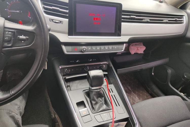 Used Citroen C5 2017 350THP Automatic Comfort Model Audio And AC Panel