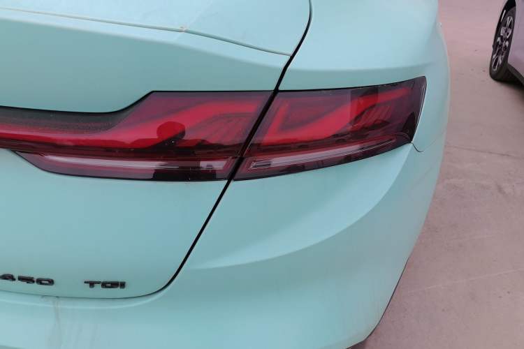 Used MG 7 2023 2.0T Automatic Trophy+ Ignition Glory Edition Right Rear Taillight