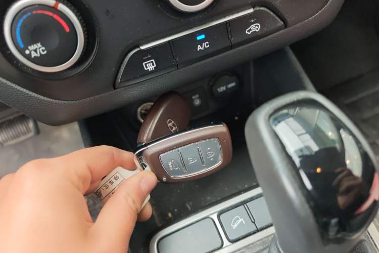 Used Hyundai ix25 2015 1.6L Automatic Two-Wheel Drive Smart GLS Trim