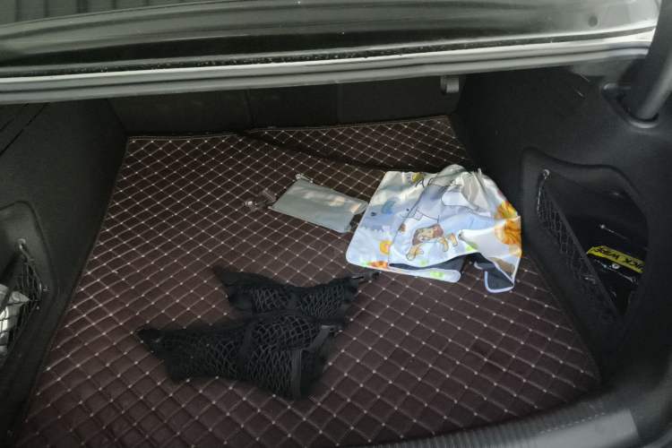 Used Audi A4L 2019 40 TFSI Fashion Edition China VI Emission Standard
