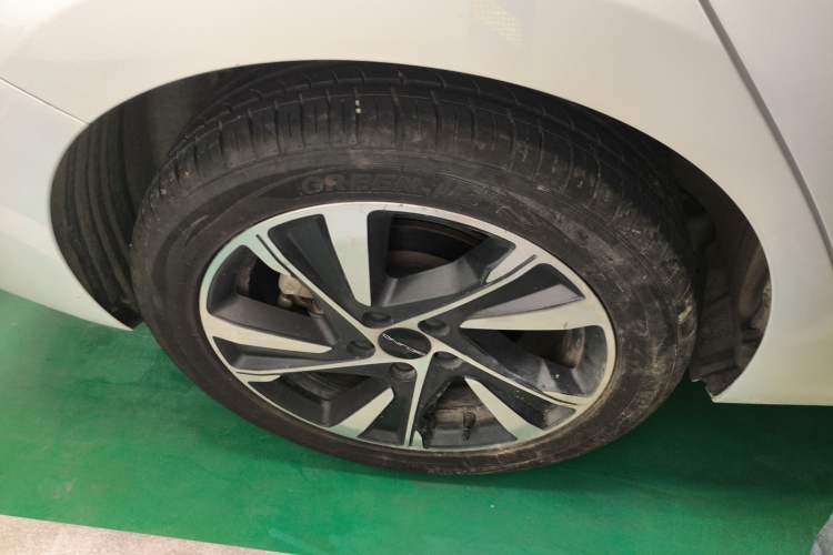 Used BAIC Beijing U7 2019 1.5T CVT New Smart Version China VI Emission Standard
