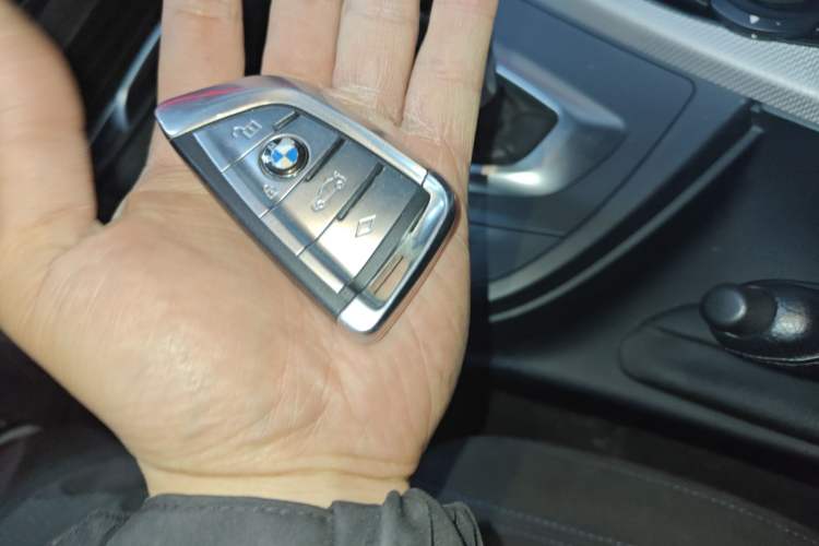 Used BMW 3 Series 2017 320i M Sport
