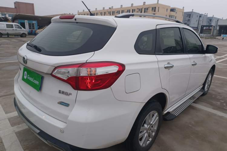 Used Venucia T70 2015 2.0L CVT Smart Choice Edition Rear Right 45 Deg