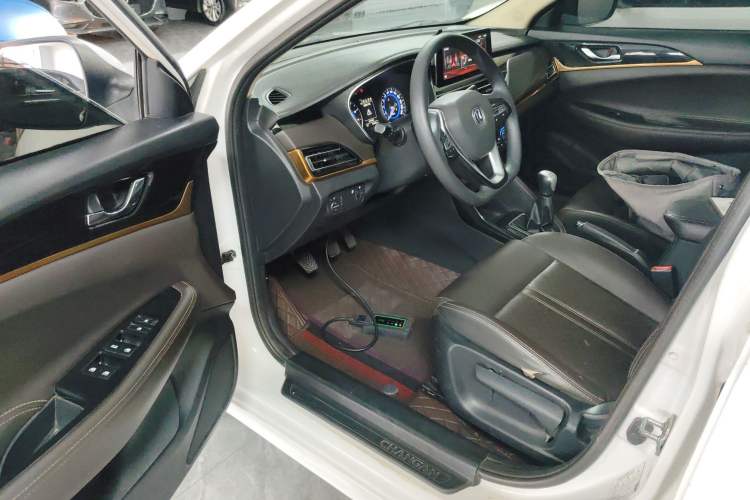 Used CHANGAN Eado DT 2018 1.6L Manual Smart Enjoyment Model
