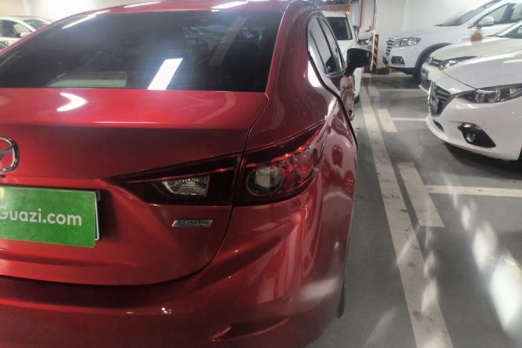 Used Mazda 3 Axela 2014 Sedan 2.0L Automatic Sport Model Right Rear Taillight