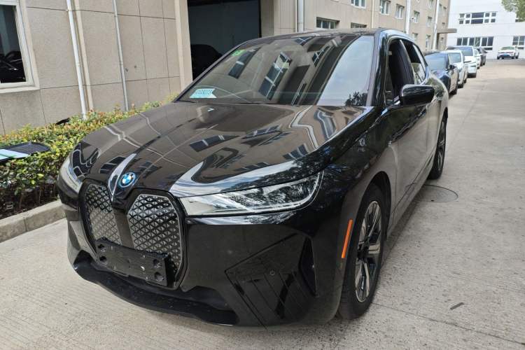 Used BMW iX 2022 xDrive40