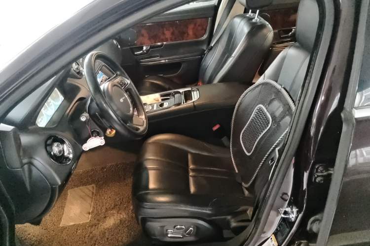 Used Jaguar XJ 2012 XJL 3.0 Panoramic Business Edition
