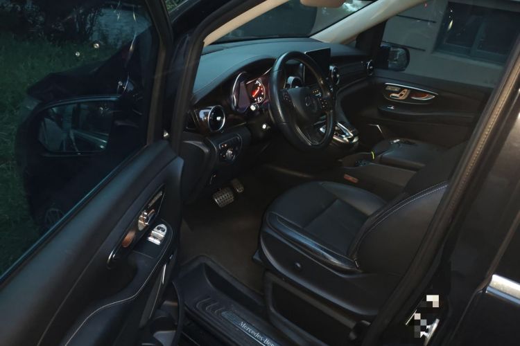 Used Mercedes-Benz V-Class 2017 V 260 Prestige Edition Driver Seat