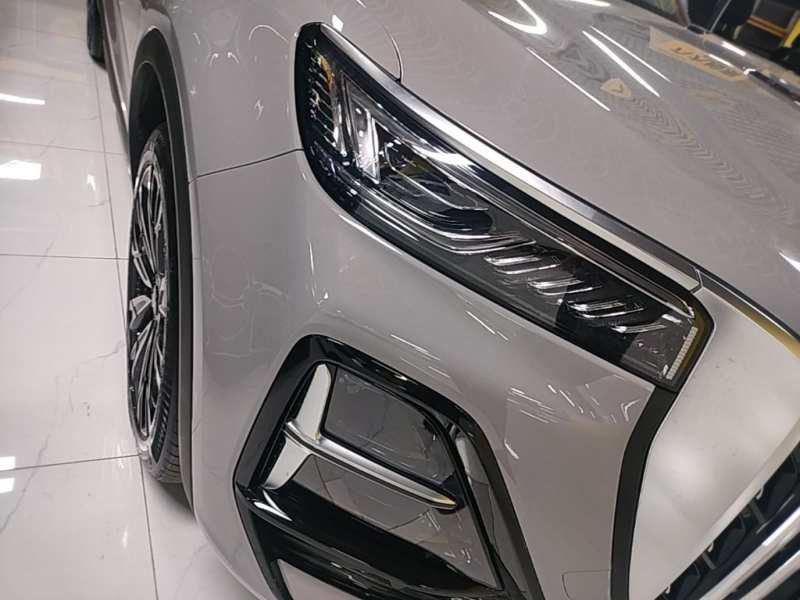 Used Hongqi HS5 2025 2.0T All-Wheel-Drive Flagship Pro Edition — 7