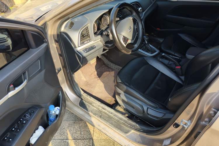 Used Hyundai Elantra (6th Generation / Lingdong) 2016 1.6L Automatic ZhiXuan – Elite Version Driver Seat