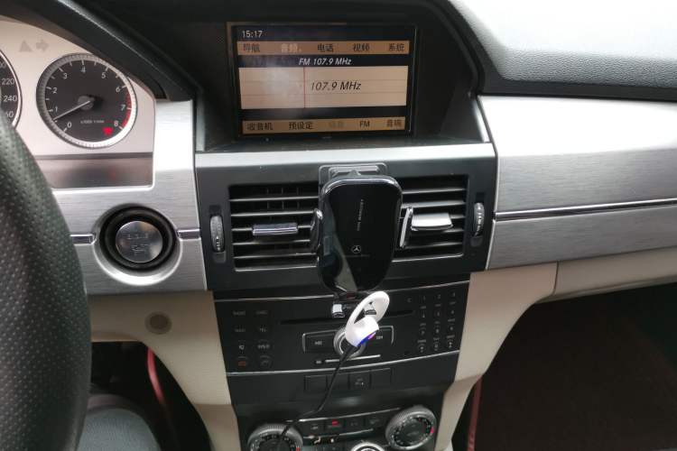 Used Mercedes-Benz GLK-Class 2011 GLK 300 4MATIC Luxury Model