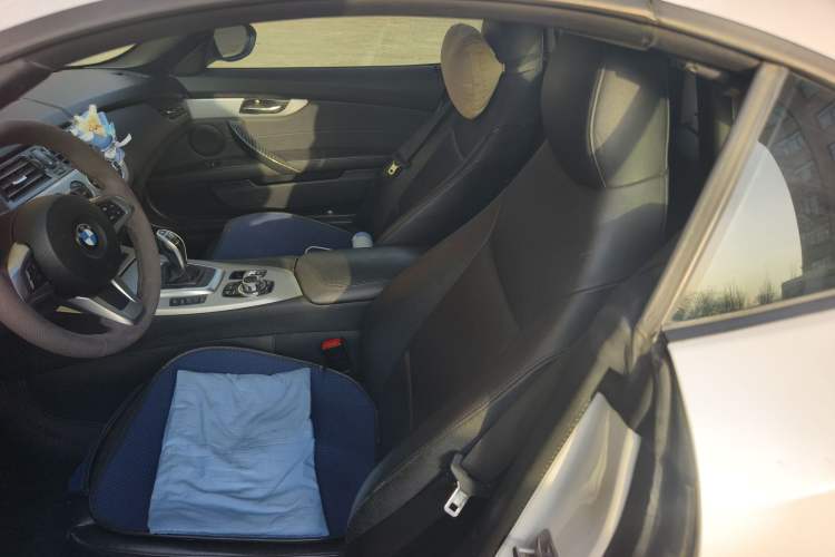 Used BMW Z4 2013 sDrive20i Leading Model
