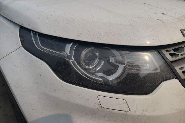 Used Land Rover Discovery Sport 2019 240 PS PURE Edition China VI Standard