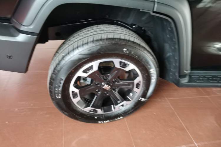 Used Tank 300 New Energy 2025 Hi4-T