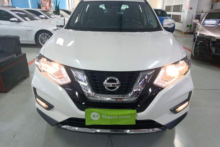 Used Nissan X-Trail 2022 2.0L Two-Wheel Drive Smart Connect & Comfort Edition
