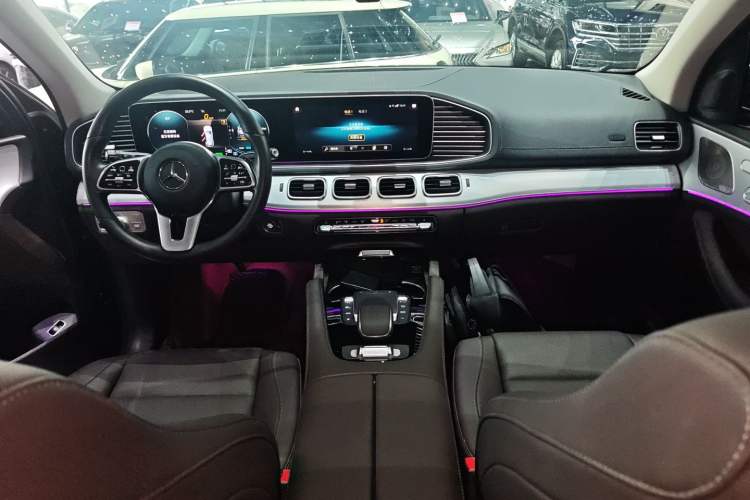 Used Mercedes-Benz GLE 2022 Refreshed GLE 450 4MATIC Stylish Edition
