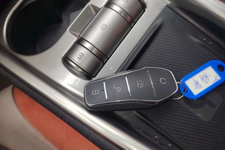 Used BYD Dolphin 2023 420 km Fashion Edition Interior 1