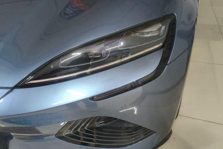 Used BYD Seal 2022 550 km Standard Range Rear-Wheel Drive Prestige Version
