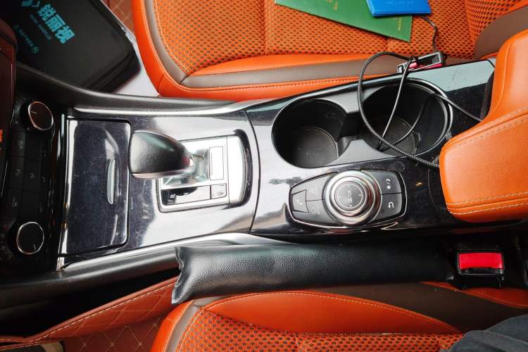 Used Infiniti QX30 2017 2.0T Four-Wheel Drive Sport Edition
