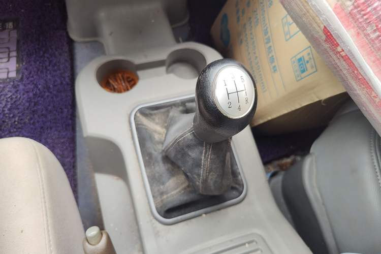 Used FORTHING Lingzhi 2016 M3 1.6L 7-Seater Comfort Model China IV Standard