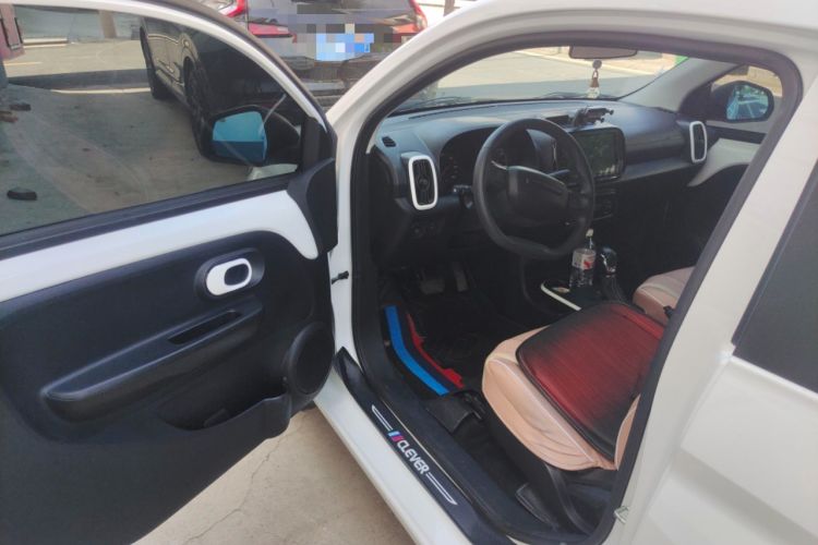 Used Roewe Clever 2022 311km QiQi BoBo Edition Driver Seat