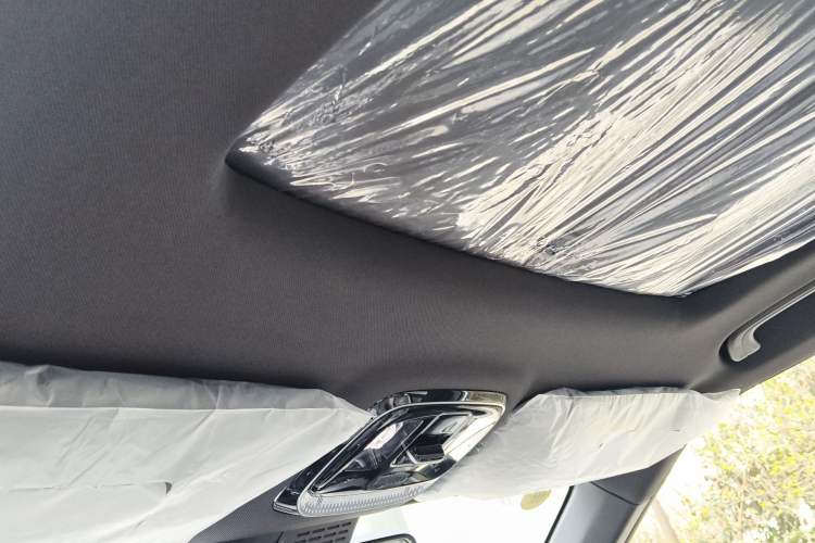 Used Geely Auto Emgrand X7 Sport 2026 Model 1.5TD Aspirational Headliner