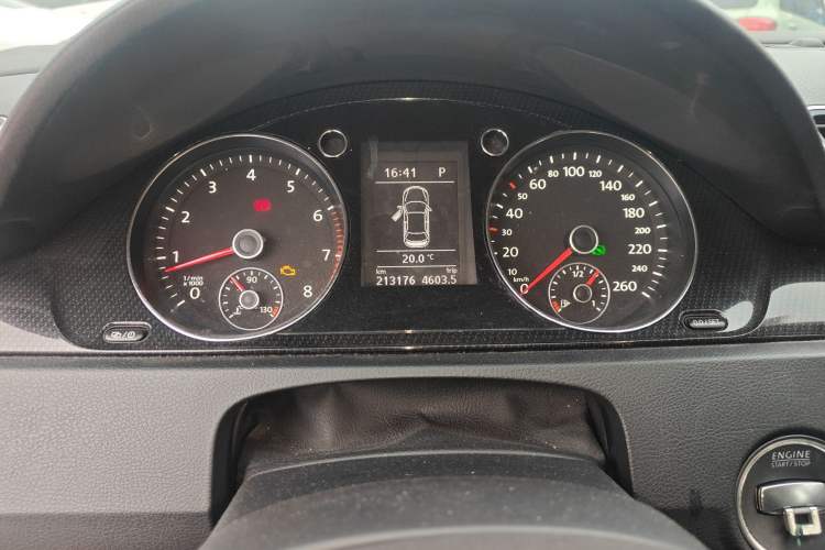 Used Volkswagen Magotan 2012 Revised 1.8TSI Luxury Version Instrument Cluster