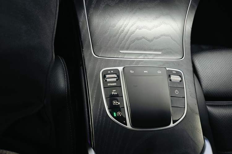 Used Mercedes-Benz C-Class 2020 Restyled C 200 L Fashion Edition Sport Version