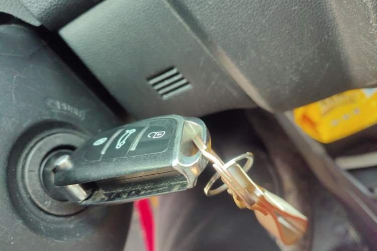 Used Honda Fit 2018 1.5L CVT Comfort Sunroof Version