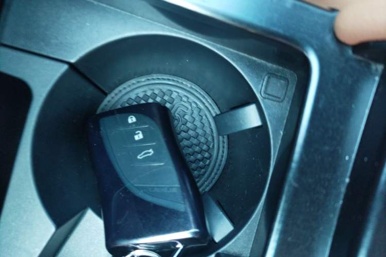 Used Lexus ES 2020 200 Excellence Edition
