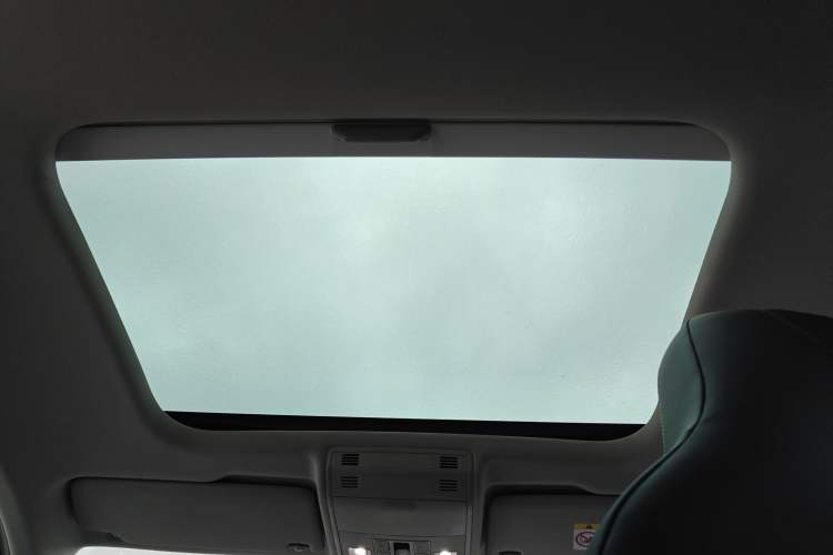 Used Volkswagen Polo 2019 Plus 1.5L Automatic Colorful Technology Edition Headliner