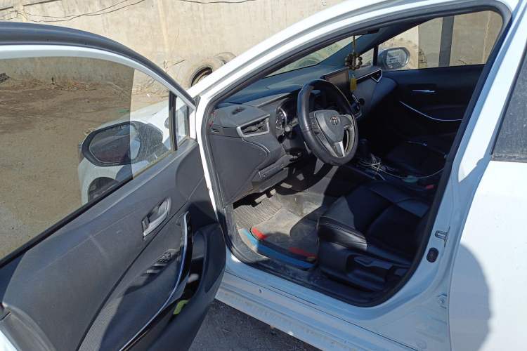 Used Toyota Levin 2022 Dual-Motor 1.8H E-CVT Progressive Edition Driver Seat