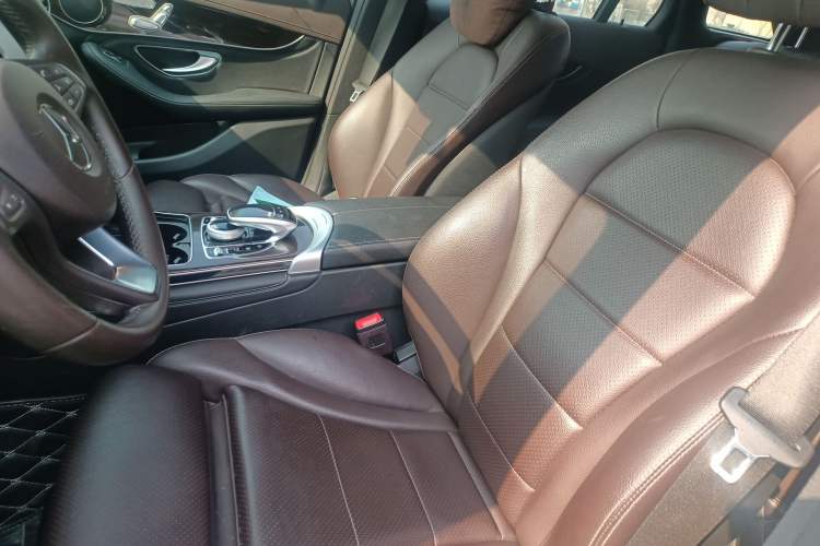 Used Mercedes-Benz GLC 2019 GLC 260 L 4MATIC Dynamic Model Left Front Seat