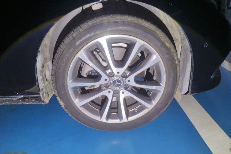 Used Mercedes-Benz E-Class 2019 E 200 L